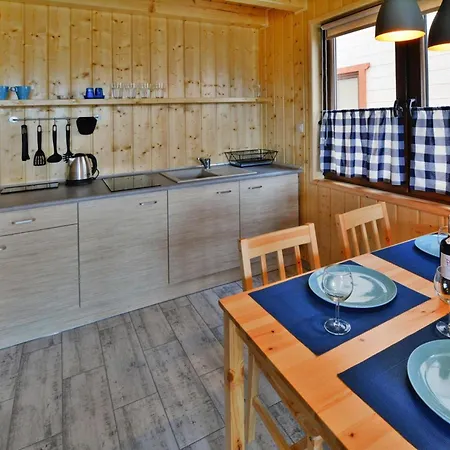 In Siano Ty Near Beach, Cleaning Included *