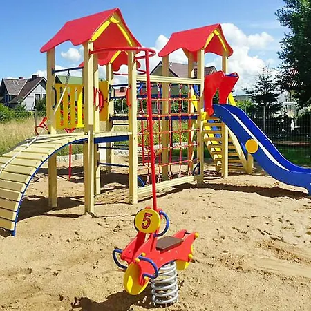 In Siano Ty Near Beach, Cleaning Included